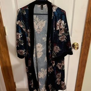 Forever 21 long kimono